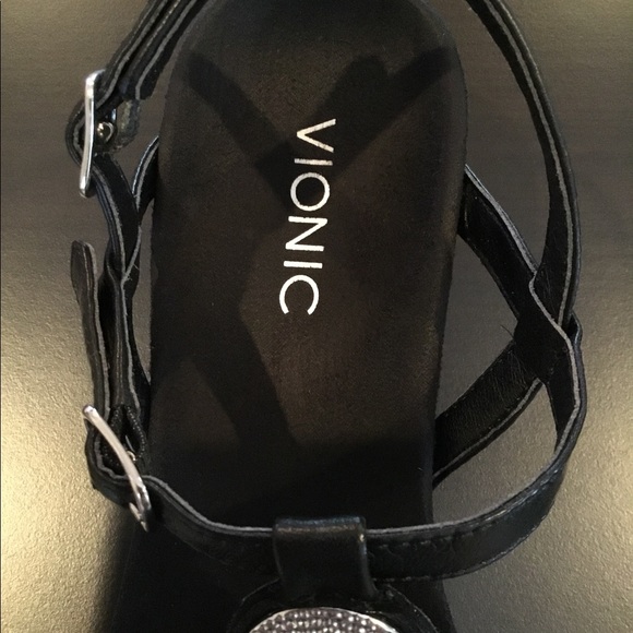 VIONIC Park Noleen black size 8.5 new with box